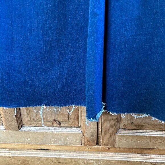 We The Free 27 Jeans Dark Wash Blue Denim High Rise Flare Button Zip Bellbottom - Picture 4 of 14